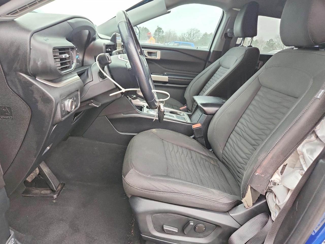 2021 FORD EXPLORER XLT photo 7
