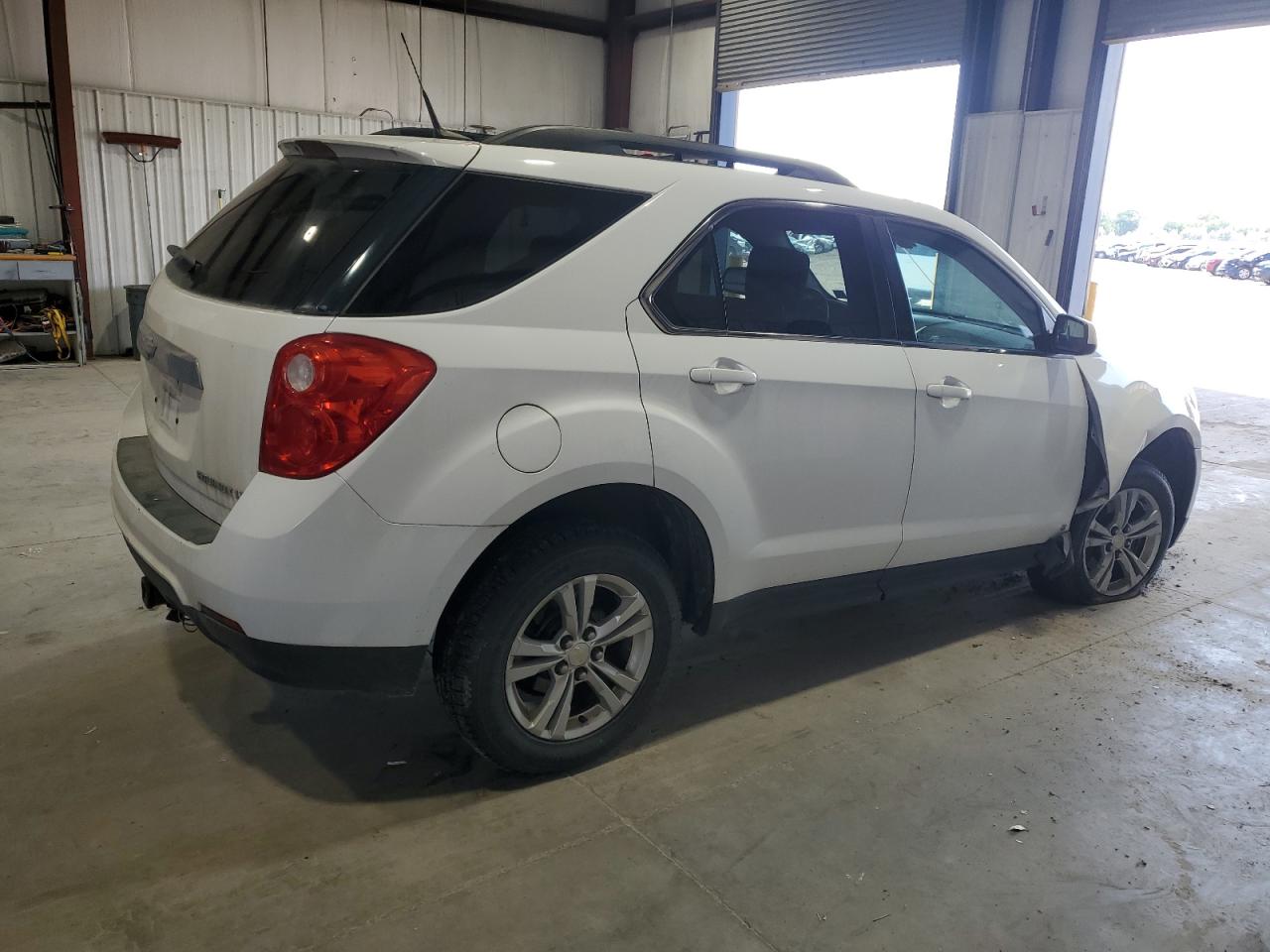 2010 CHEVROLET EQUINOX LT photo 3