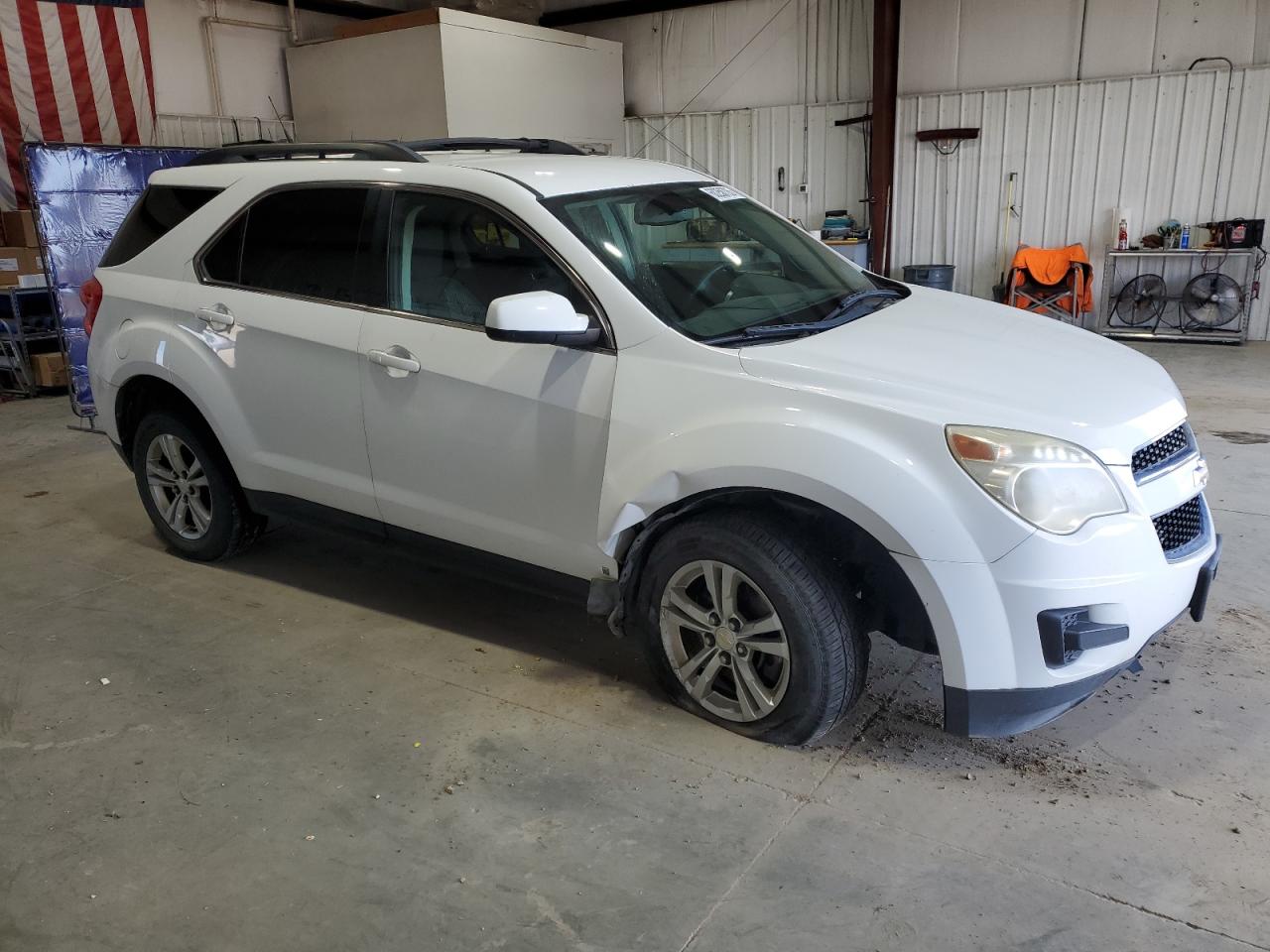 2010 CHEVROLET EQUINOX LT photo 4