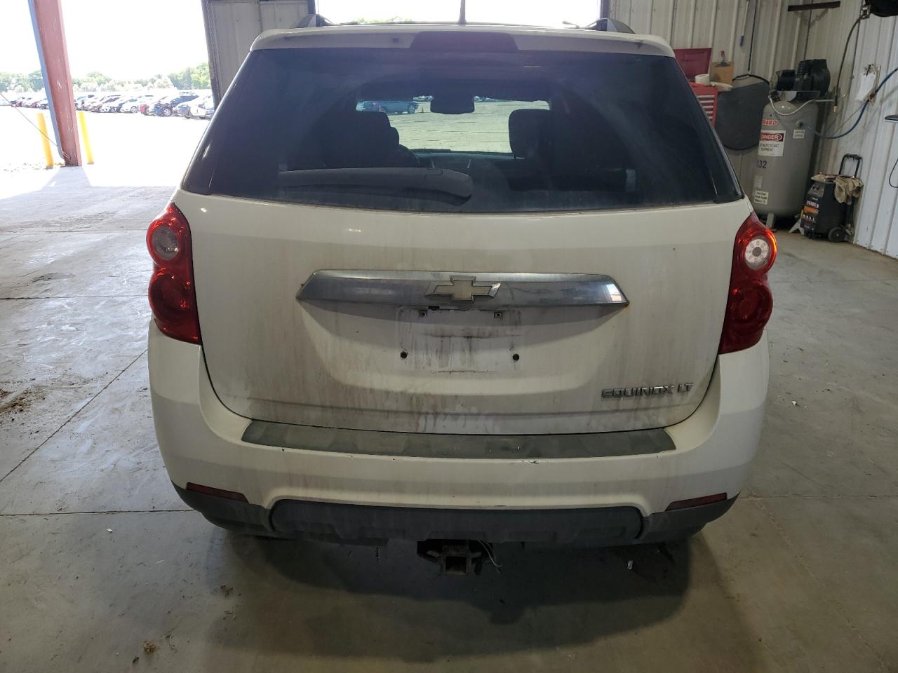 2010 CHEVROLET EQUINOX LT photo 6