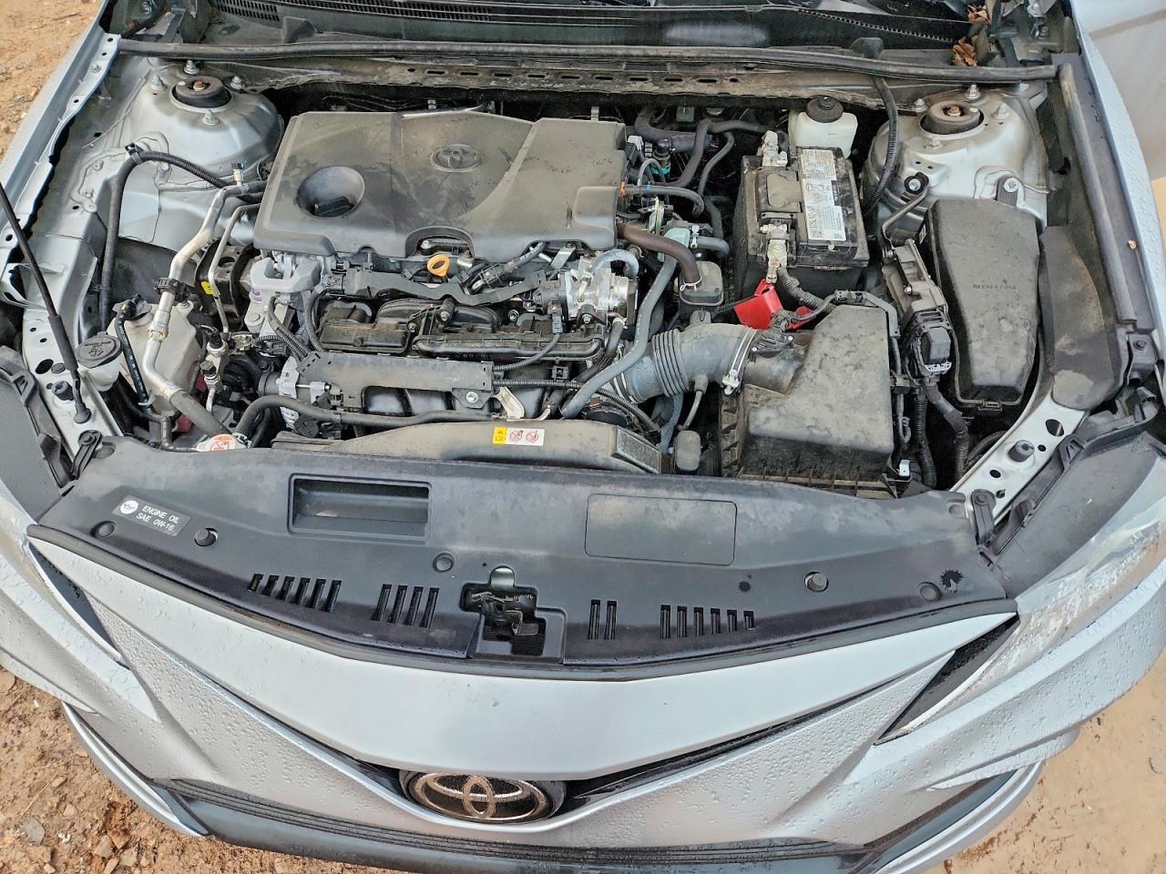 2021 TOYOTA CAMRY LE photo 31