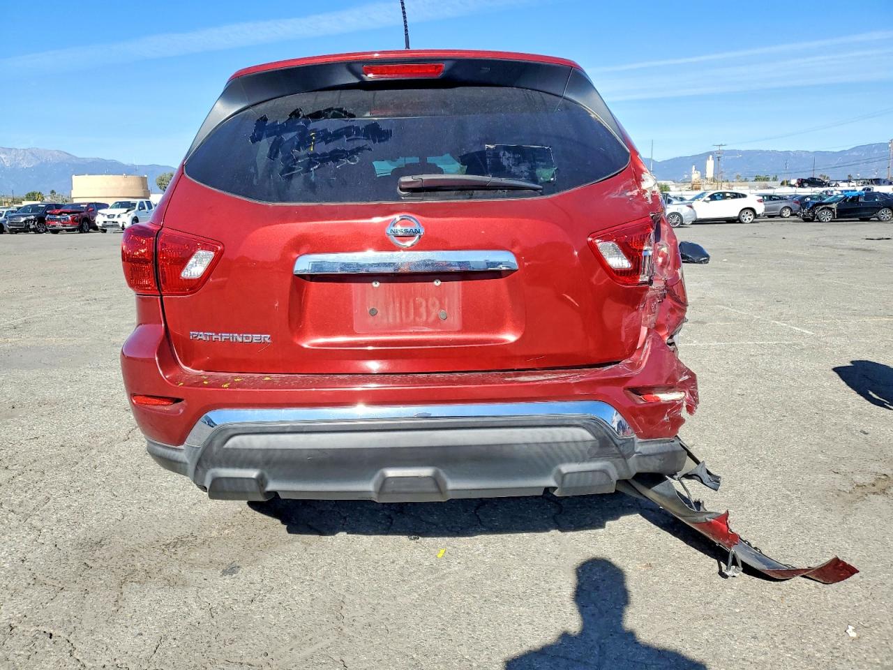 2017 NISSAN PATHFINDER S photo 6