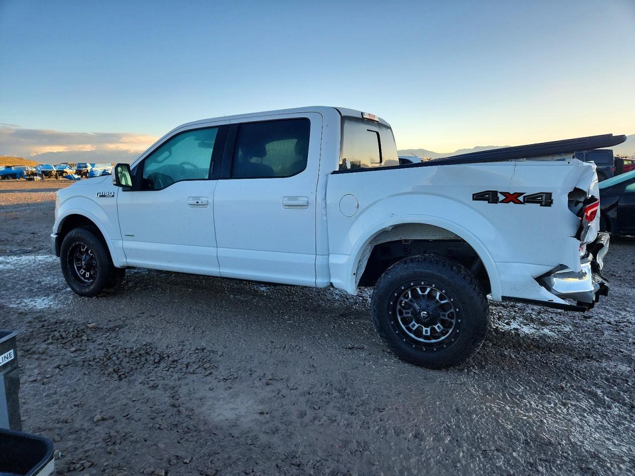2016 FORD F150 SUPERCREW photo 2