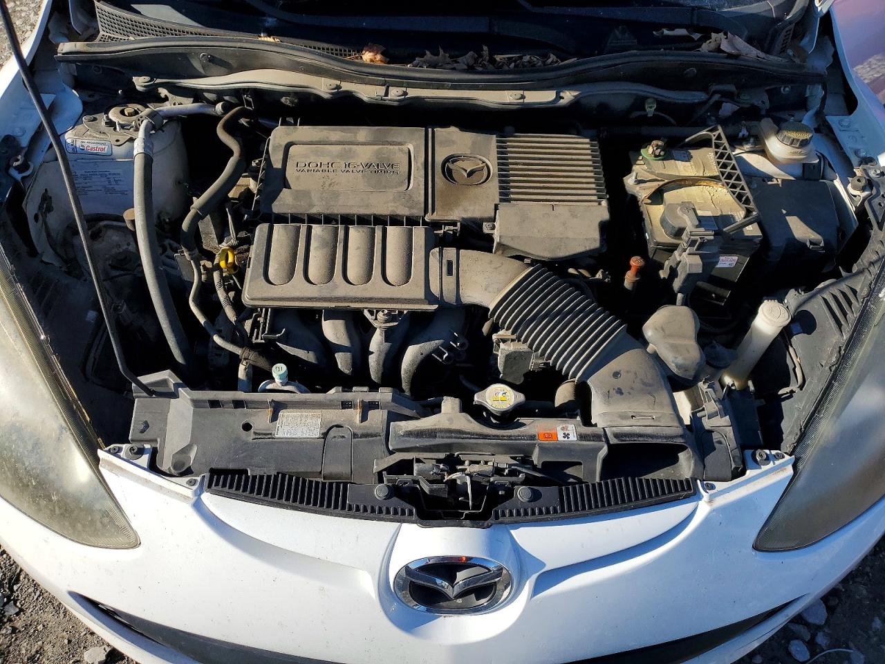 2012 MAZDA MAZDA2 photo 11