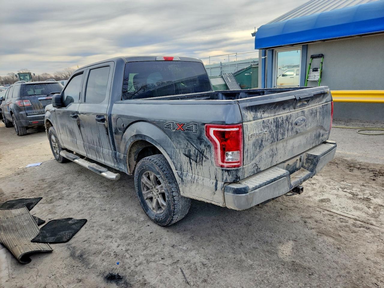 2016 FORD F150 SUPERCREW photo 2