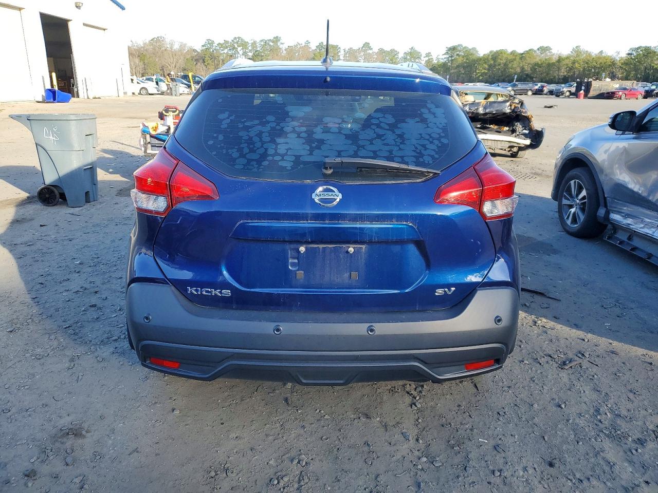 2020 NISSAN KICKS SV photo 6
