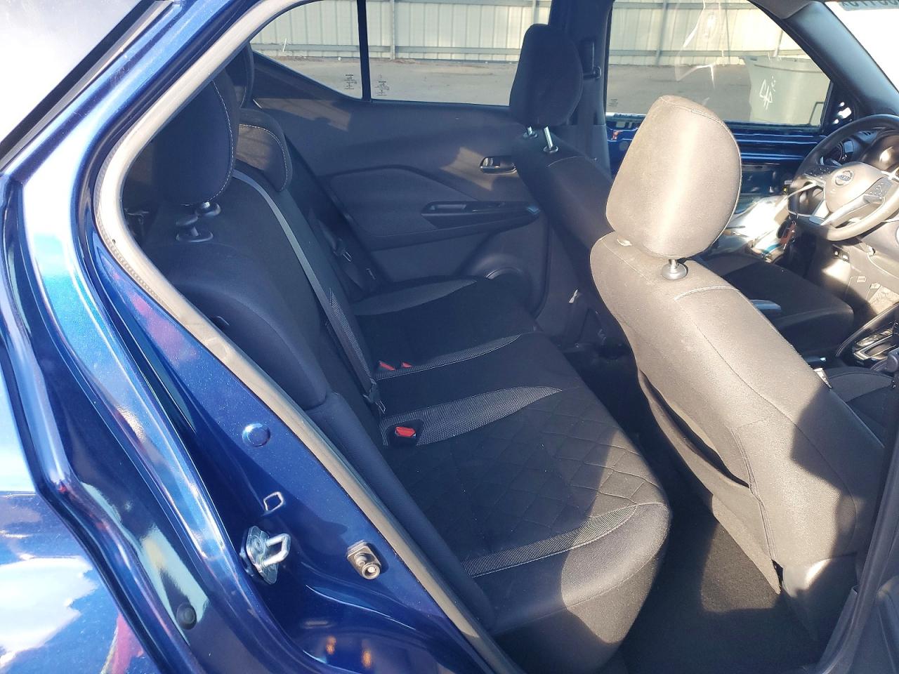 2020 NISSAN KICKS SV photo 11