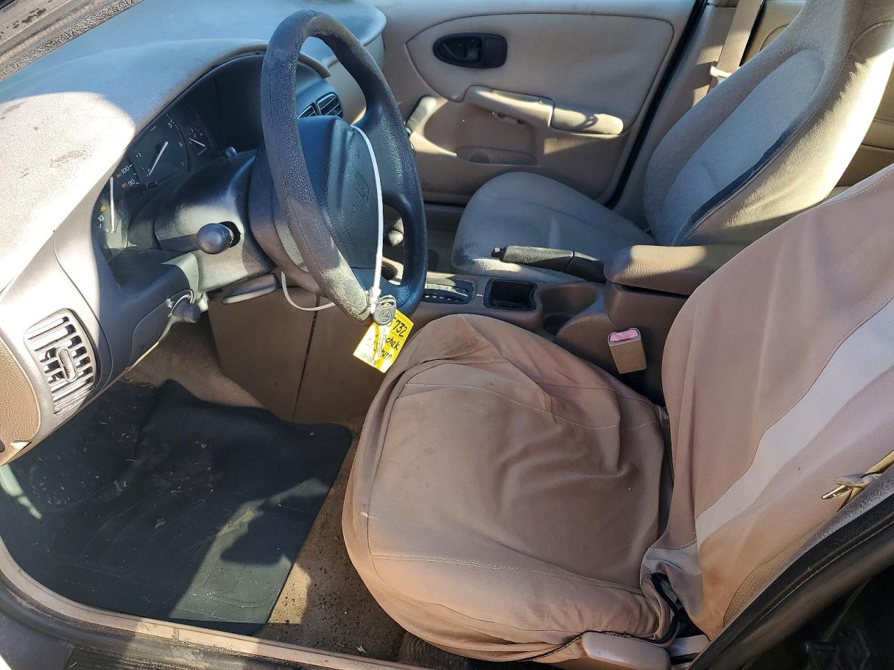 2002 SATURN SL1 photo 7