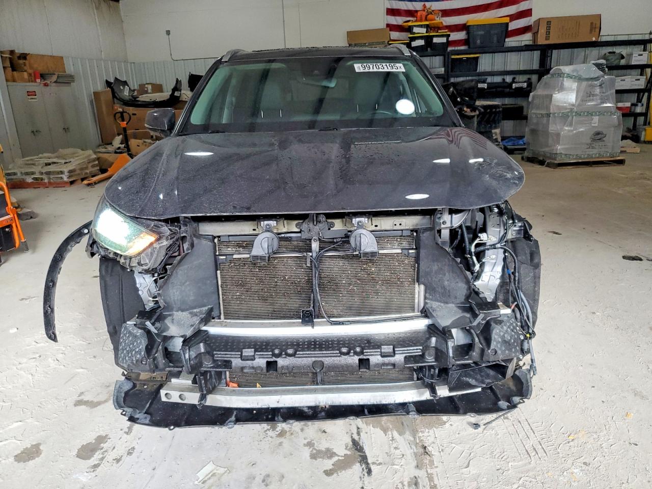 2022 TOYOTA HIGHLANDER XLE photo 5