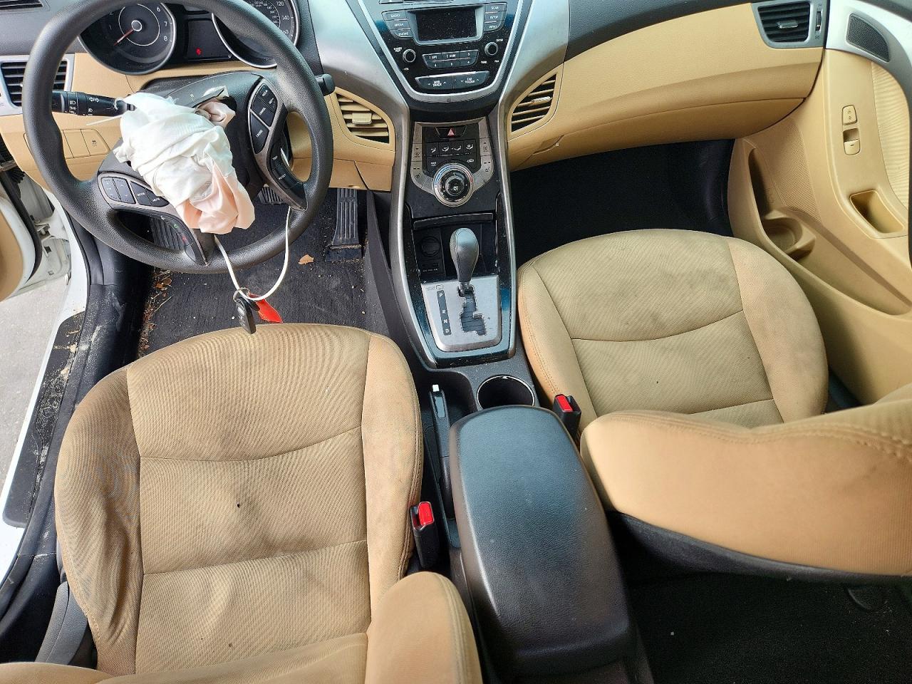 2013 HYUNDAI ELANTRA GLS photo 8