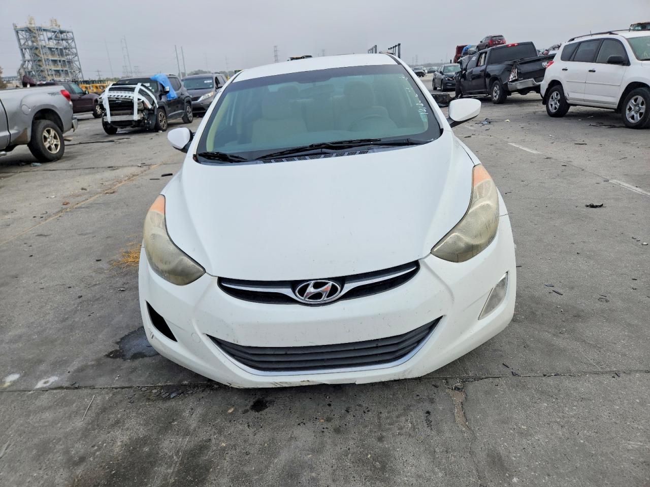 2013 HYUNDAI ELANTRA GLS photo 5