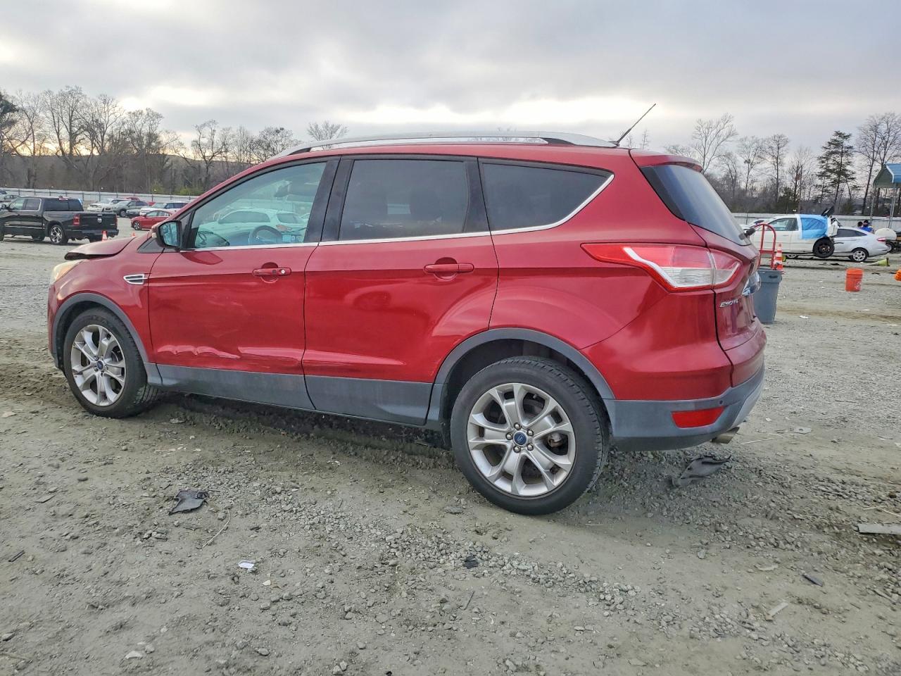 2014 FORD ESCAPE TITANIUM photo 2