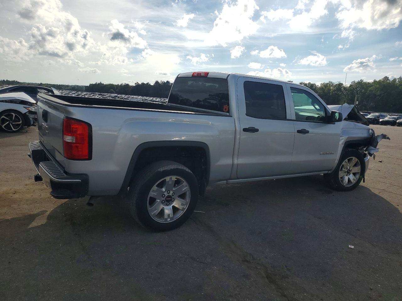 2014 GMC SIERRA C1500 photo 3