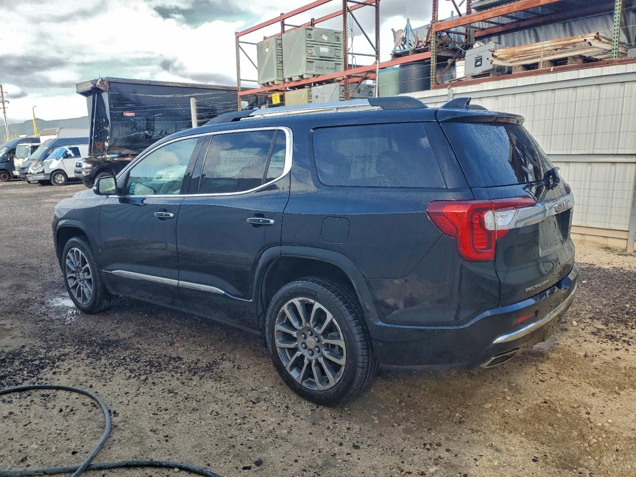 2023 GMC ACADIA DENALI photo 2