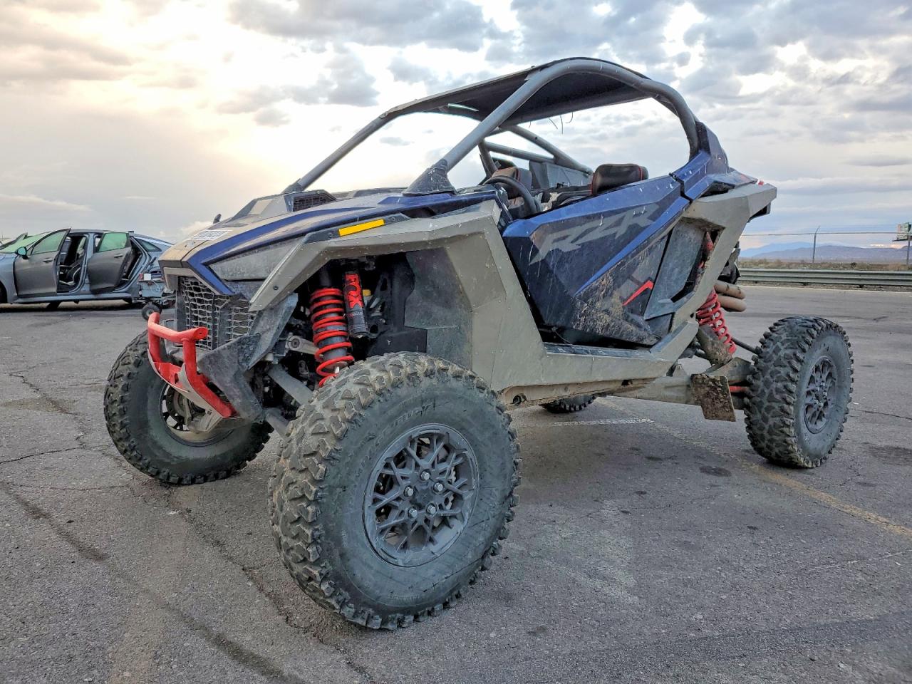 2022 POLARIS RZR PRO R UTILITY VEHICLE photo 2
