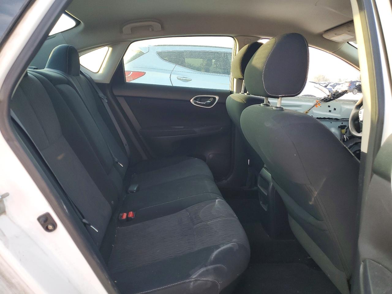 2014 NISSAN SENTRA S photo 10