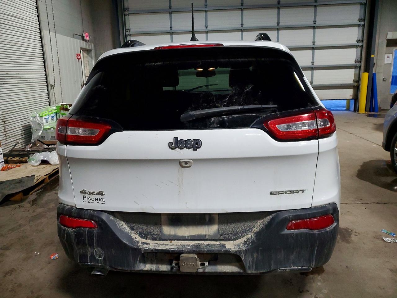 2016 JEEP CHEROKEE SPORT photo 6