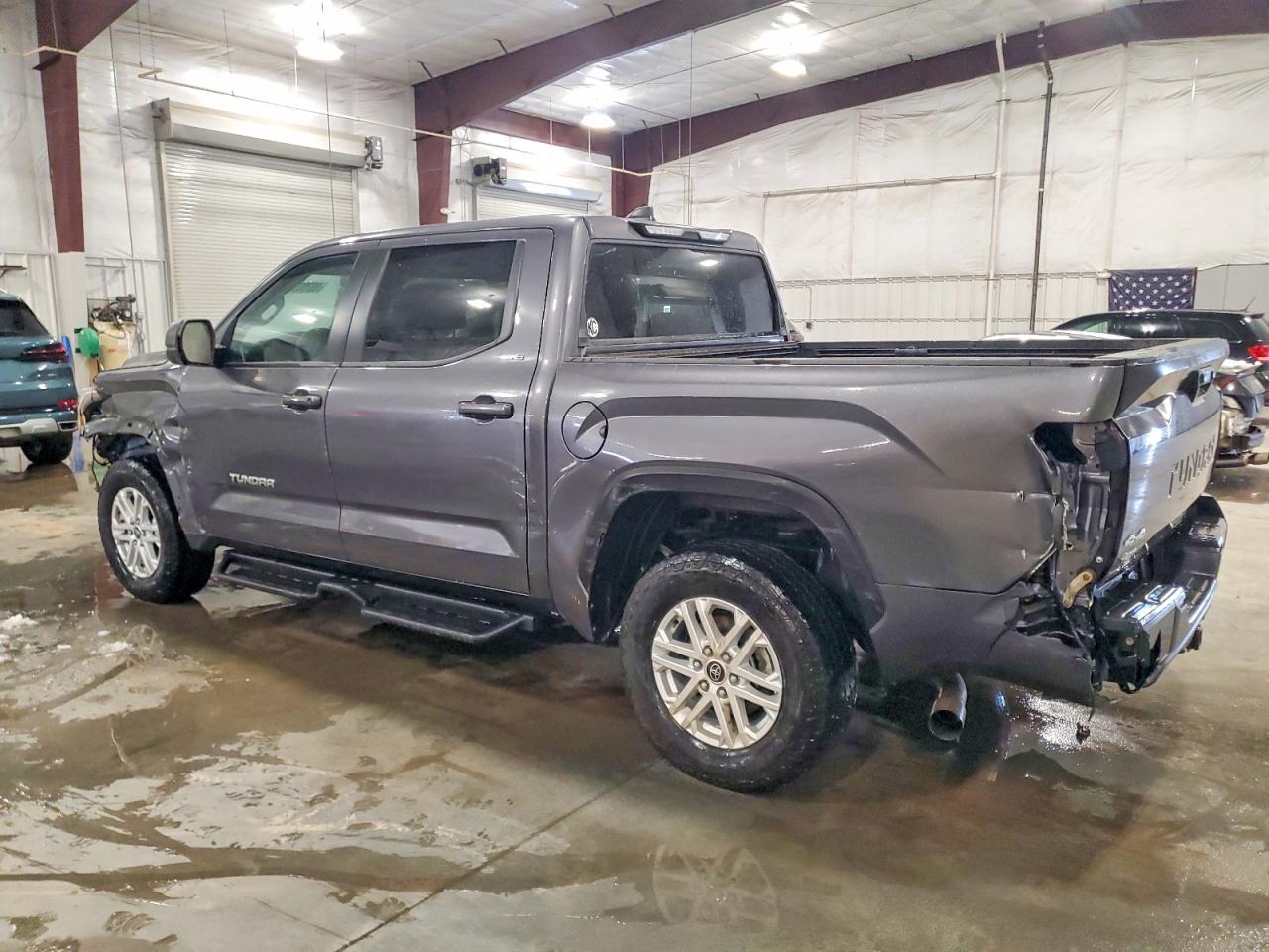 2024 TOYOTA TUNDRA CREWMAX SR photo 2