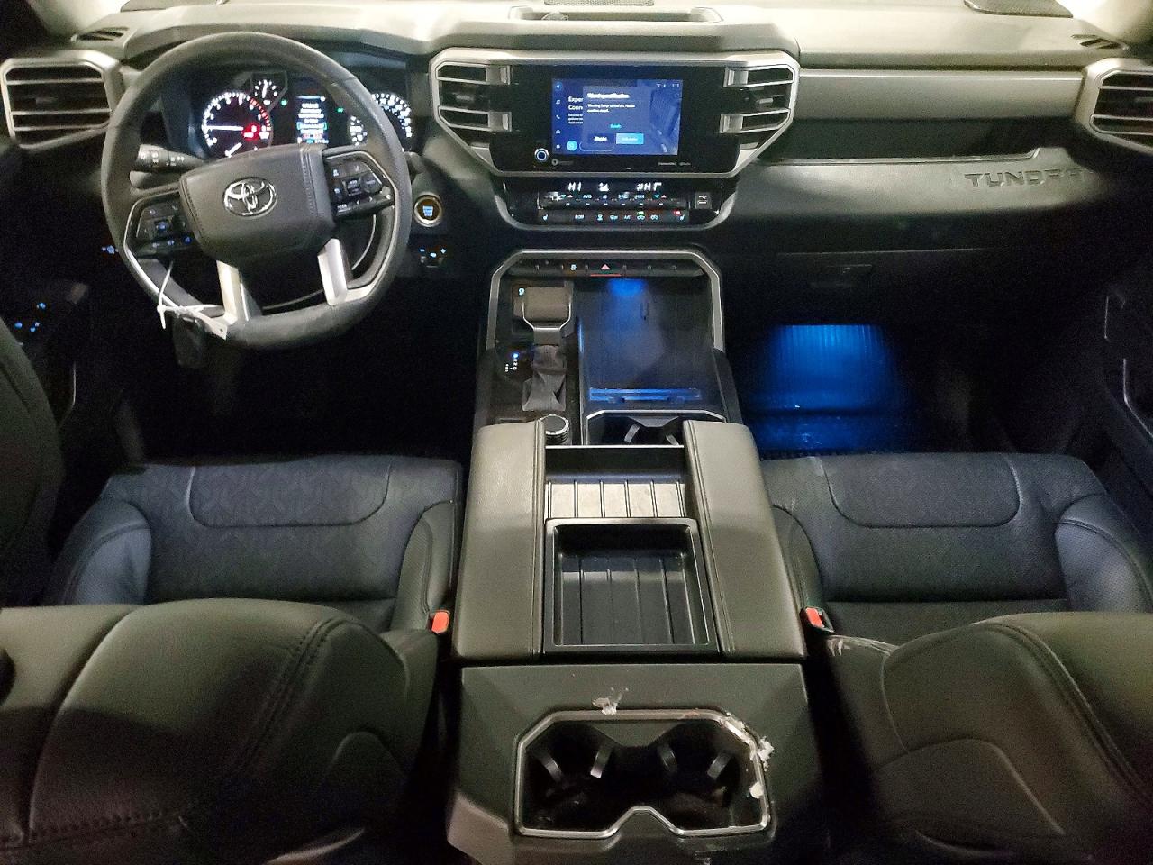 2024 TOYOTA TUNDRA CREWMAX SR photo 8