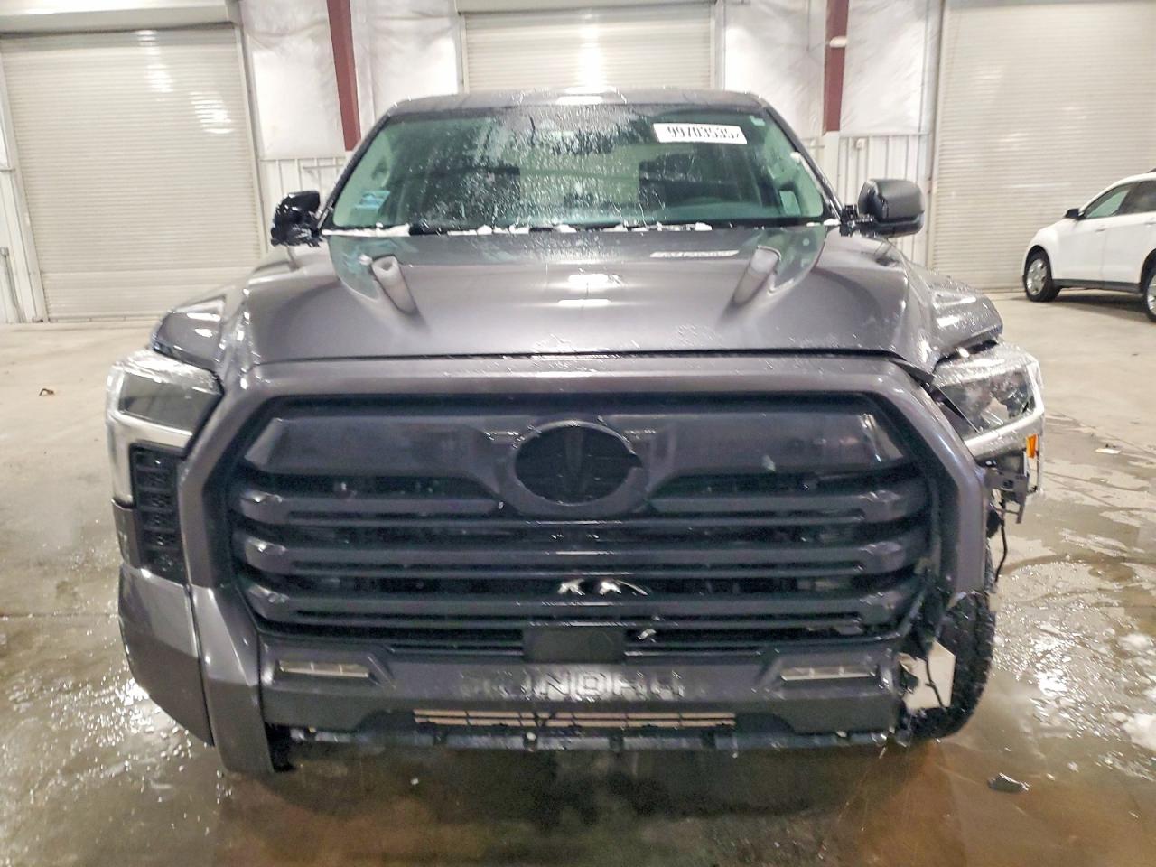 2024 TOYOTA TUNDRA CREWMAX SR photo 5