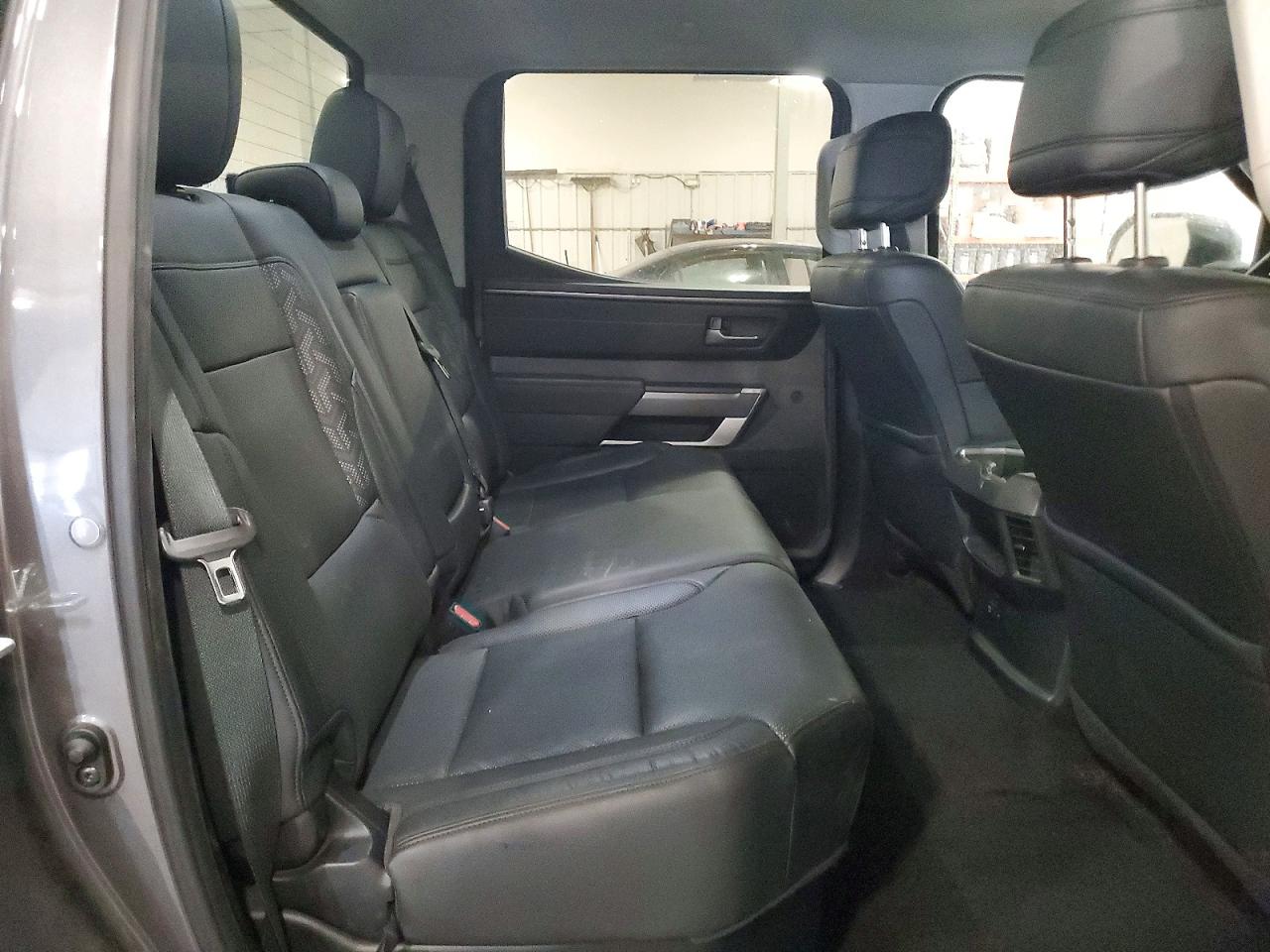 2024 TOYOTA TUNDRA CREWMAX SR photo 10
