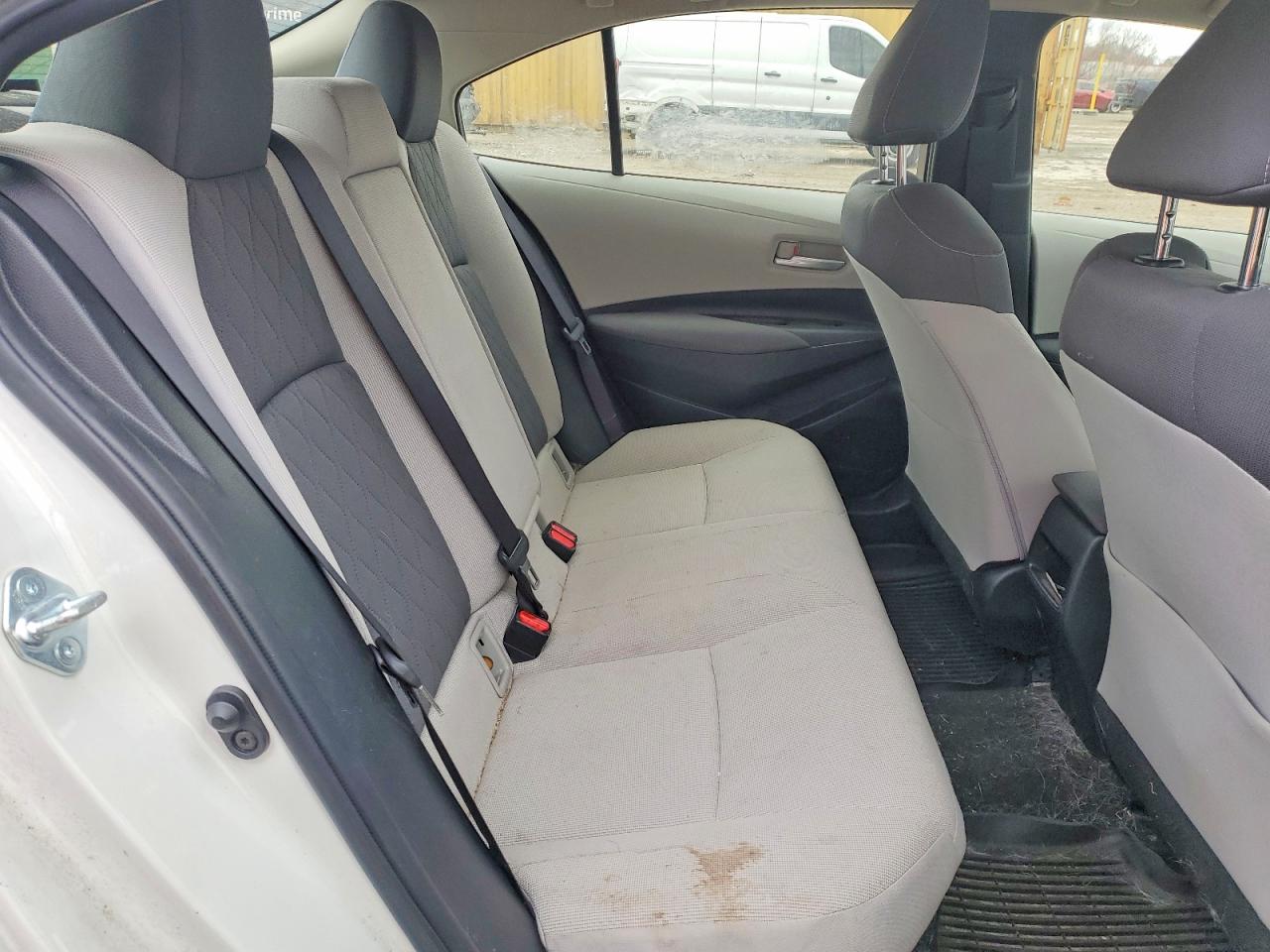 2020 TOYOTA COROLLA LE photo 10