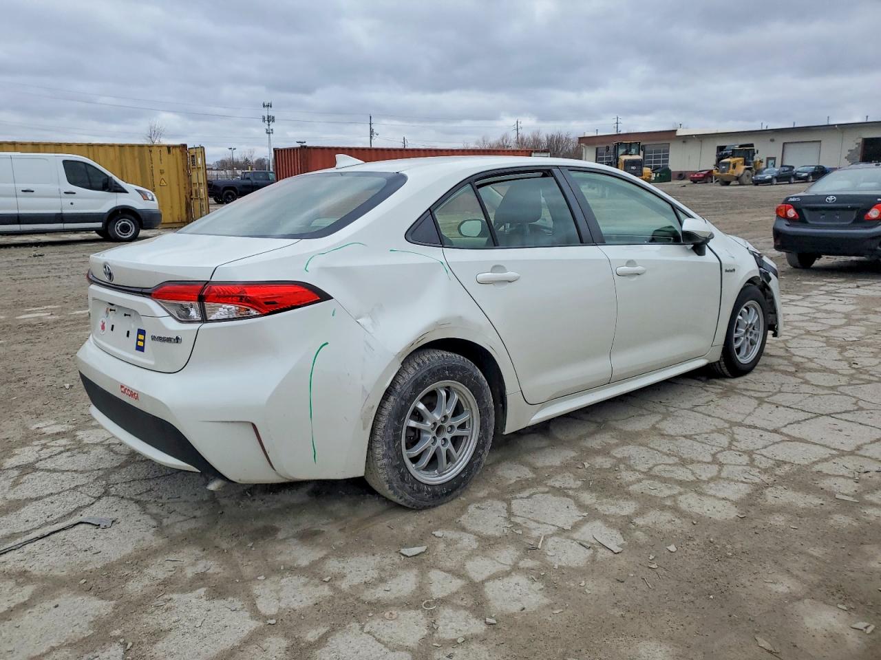 2020 TOYOTA COROLLA LE photo 3