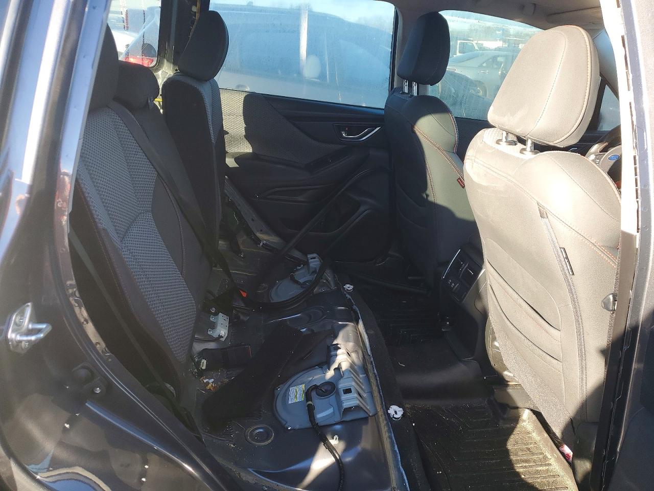 2022 SUBARU FORESTER SPORT photo 11