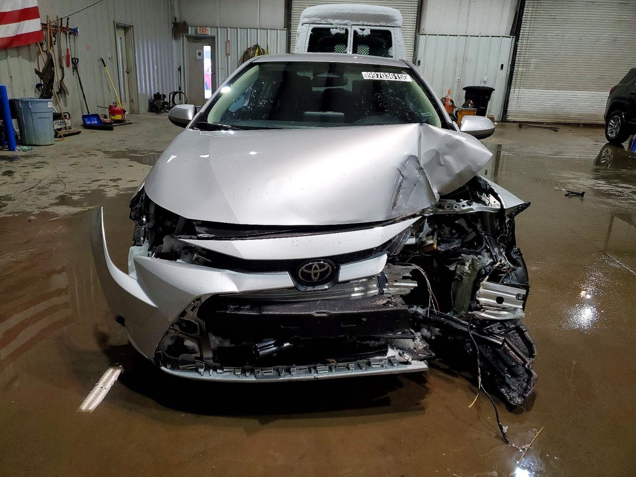 2024 TOYOTA COROLLA LE photo 5