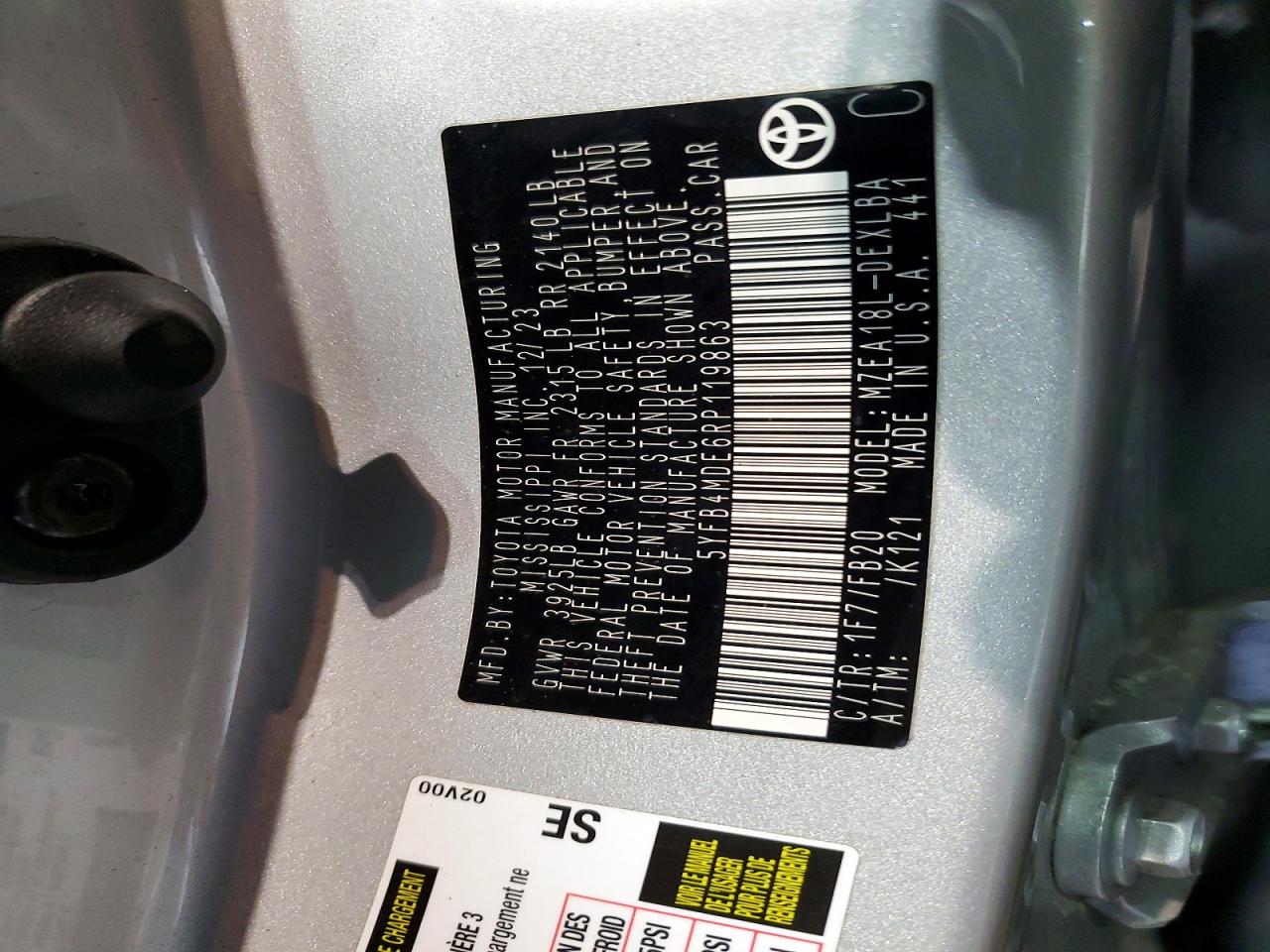 2024 TOYOTA COROLLA LE photo 13