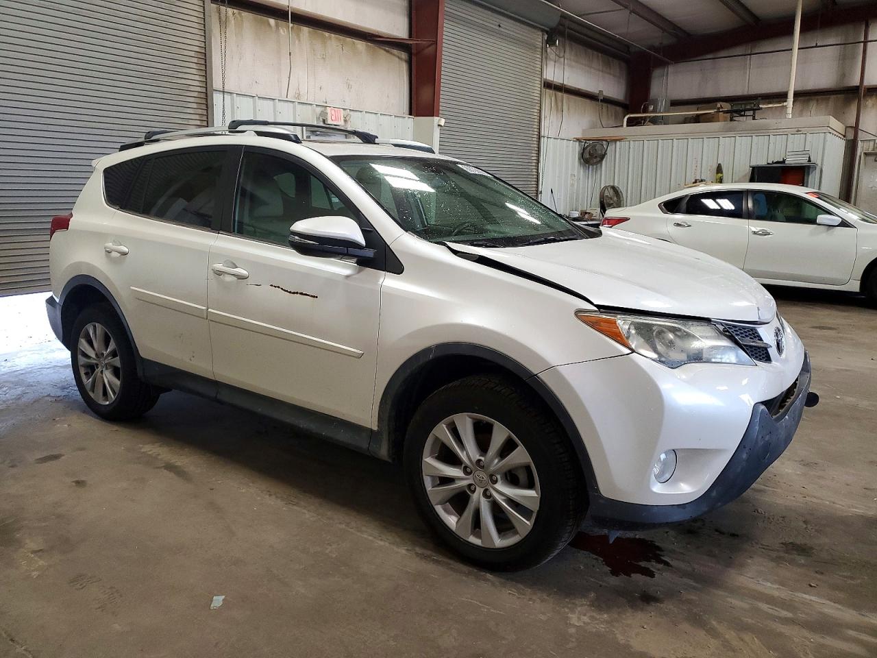2013 TOYOTA RAV4 LIMITED photo 4