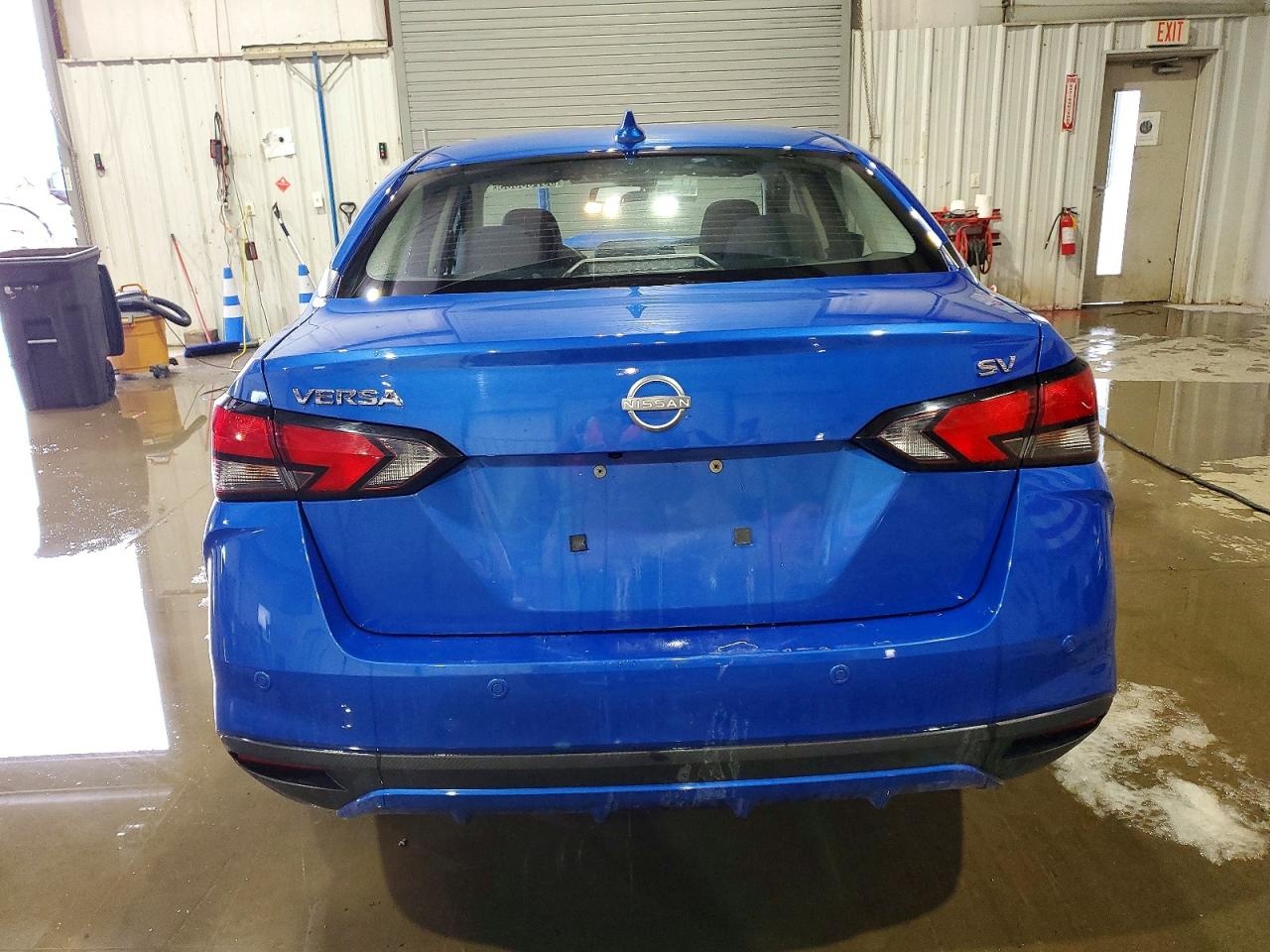 2024 NISSAN VERSA SV photo 6