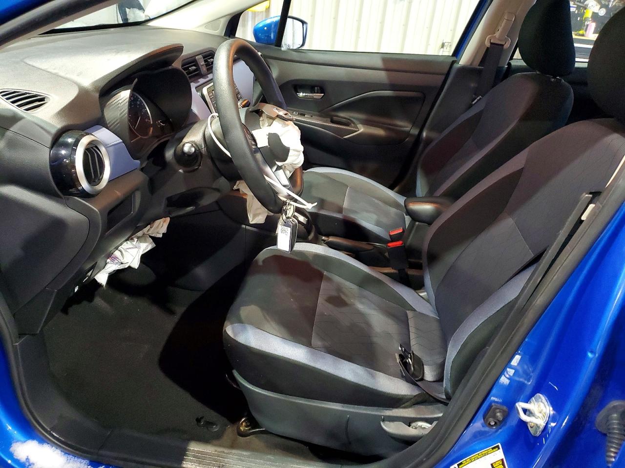 2024 NISSAN VERSA SV photo 7