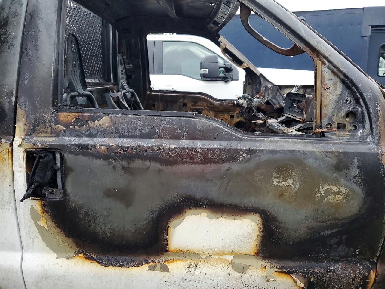 2005 FORD F550 SUPER DUTY DUMP TRUCK photo 10