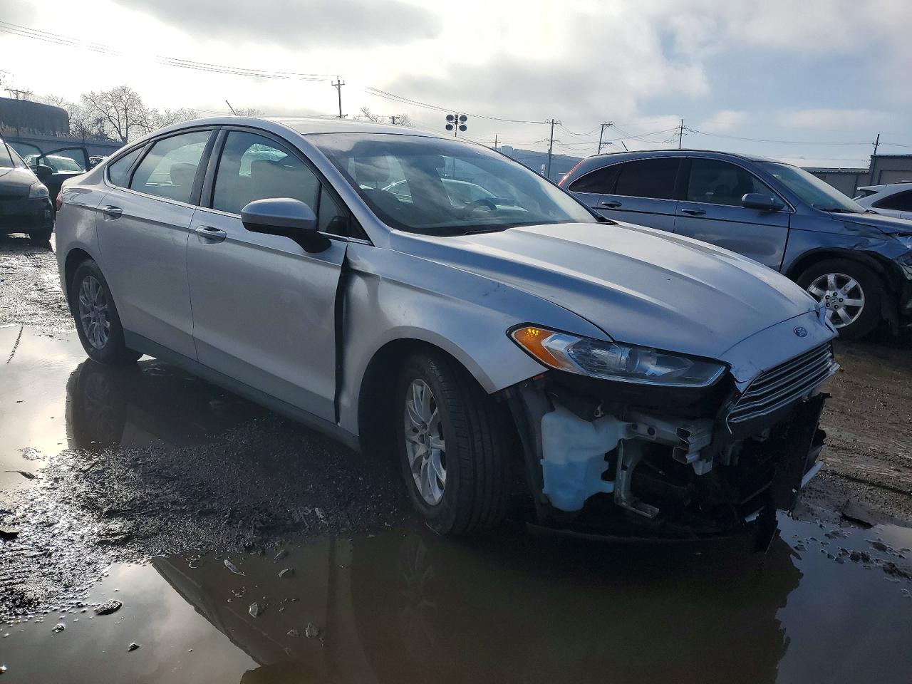 2015 FORD FUSION S photo 4