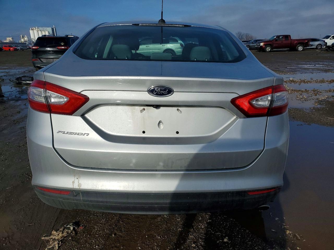 2015 FORD FUSION S photo 6