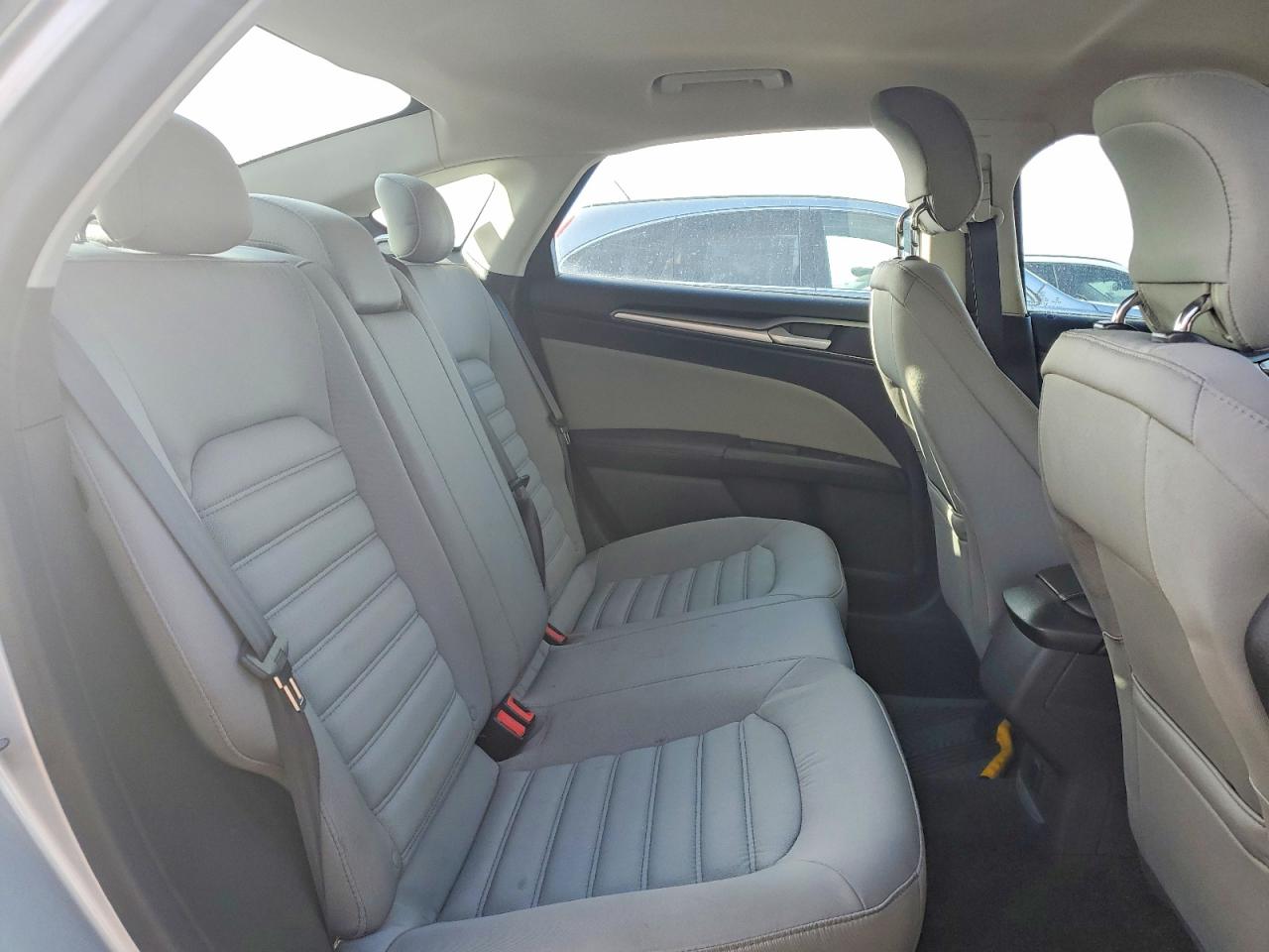 2015 FORD FUSION S photo 10