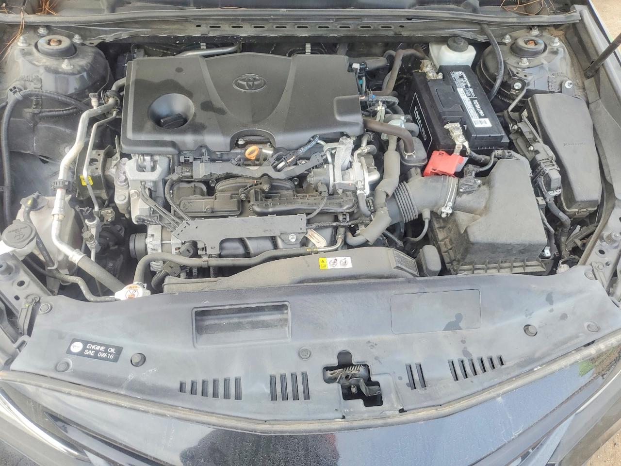 2019 TOYOTA CAMRY L photo 11