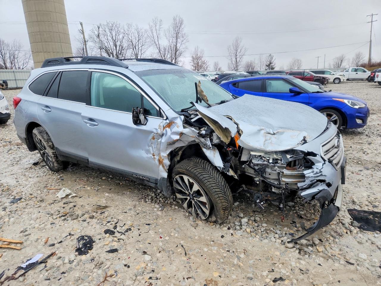 2015 SUBARU OUTBACK 3.6R LIMITED photo 4