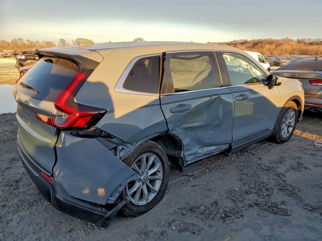 2024 HONDA CR-V EX photo 3