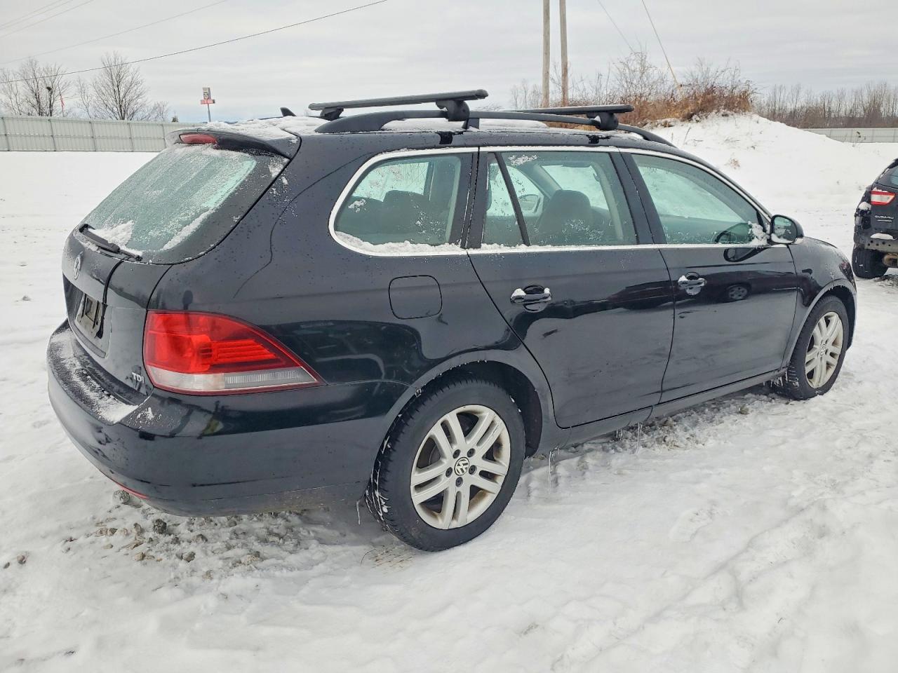 2014 VOLKSWAGEN JETTA TDI photo 3