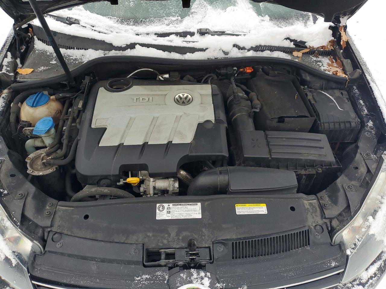 2014 VOLKSWAGEN JETTA TDI photo 11