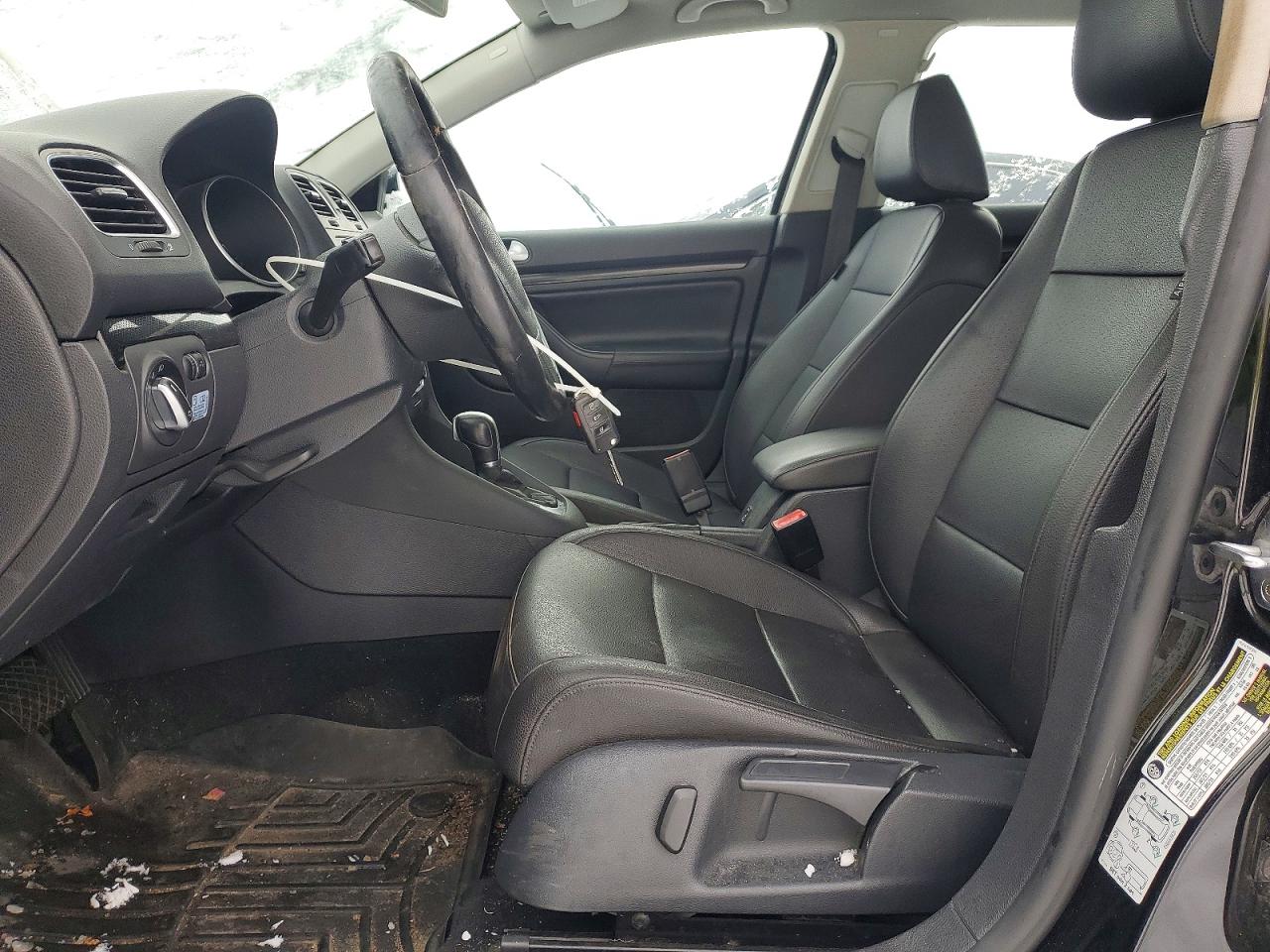 2014 VOLKSWAGEN JETTA TDI photo 7