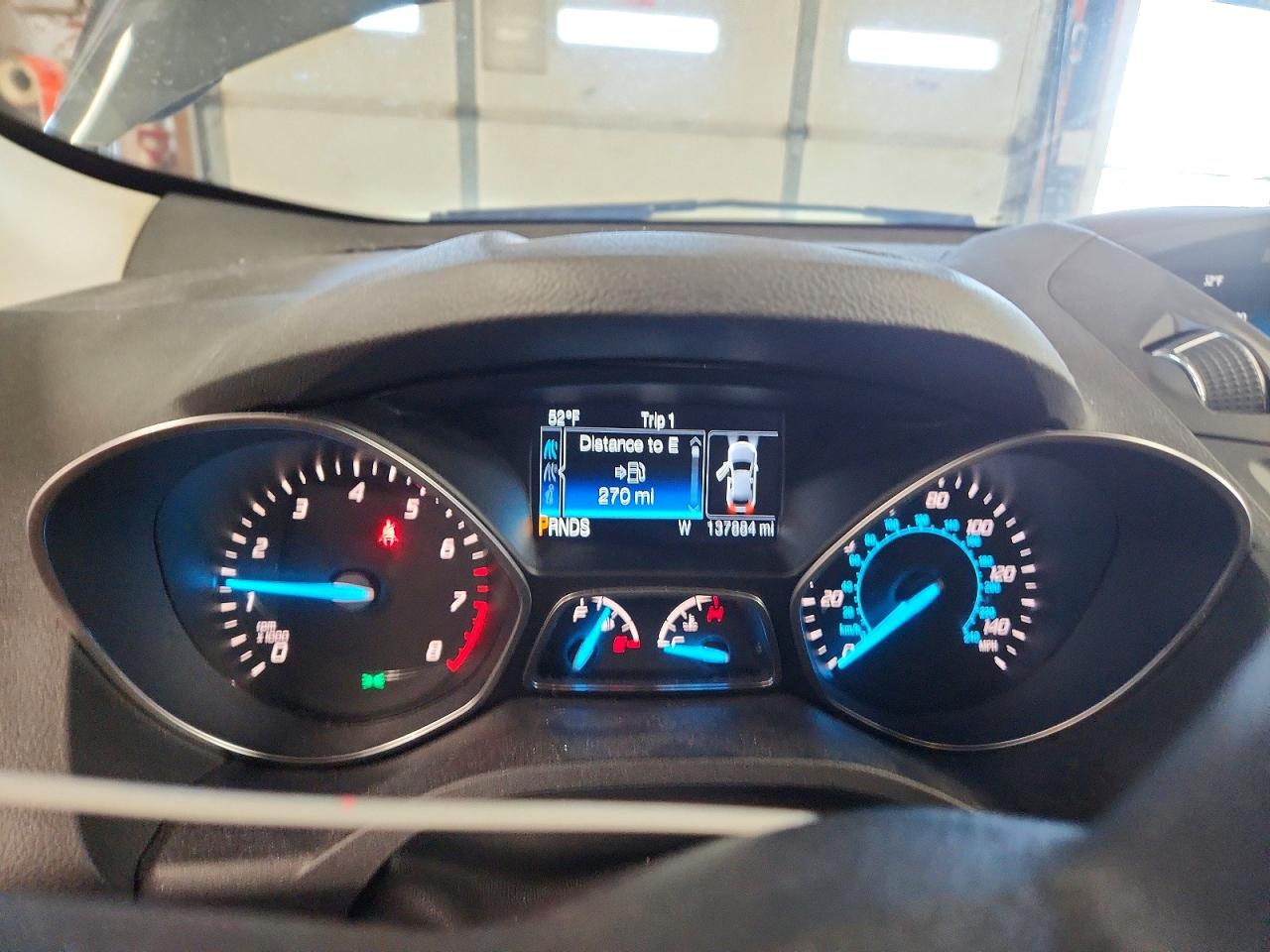 2016 FORD ESCAPE SE photo 9