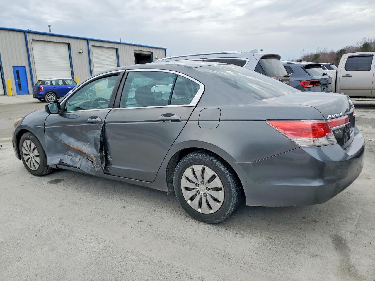 2012 HONDA ACCORD LX photo 2
