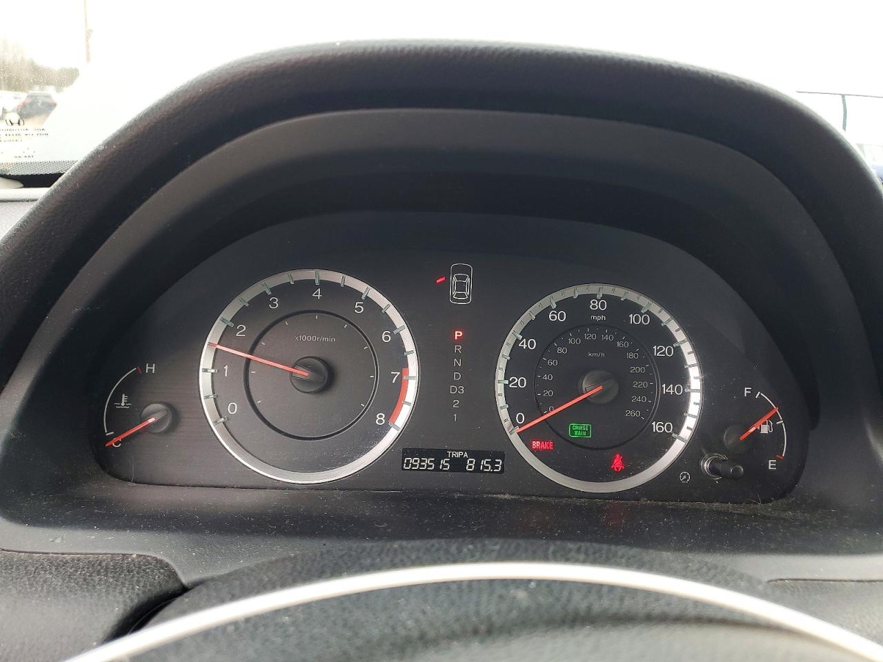 2012 HONDA ACCORD LX photo 9