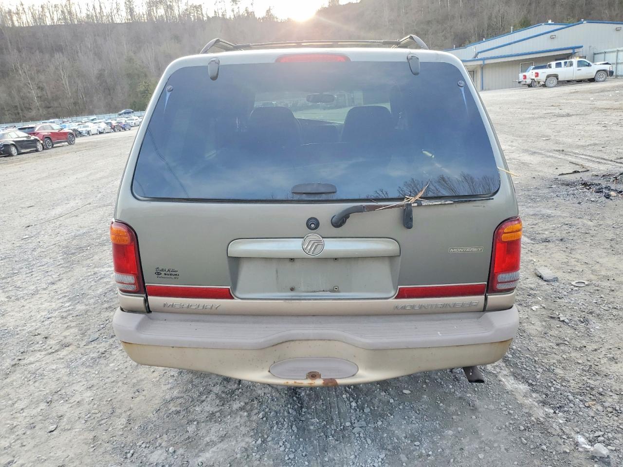2001 MERCURY MOUNTAINEER photo 6