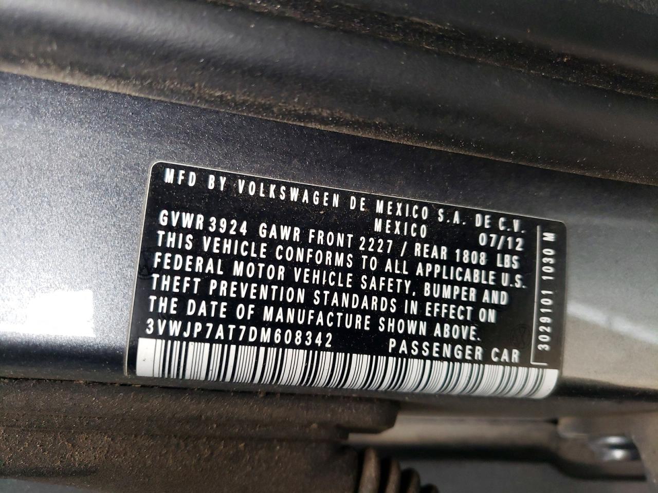 2013 VOLKSWAGEN BEETLE photo 12