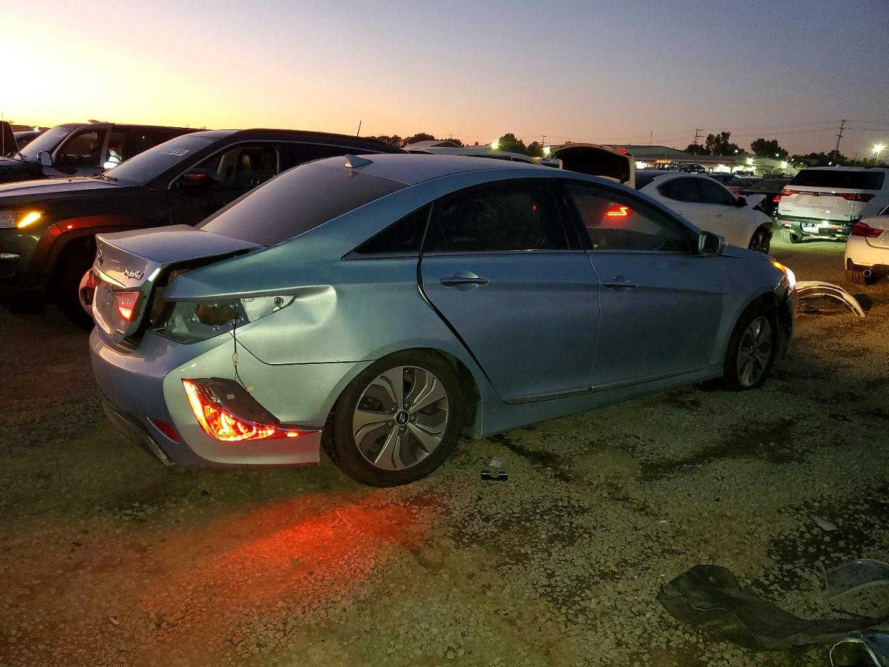 2013 HYUNDAI SONATA HYBRID photo 3