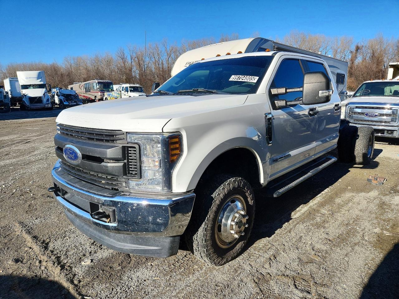 2019 FORD F350 SUPER